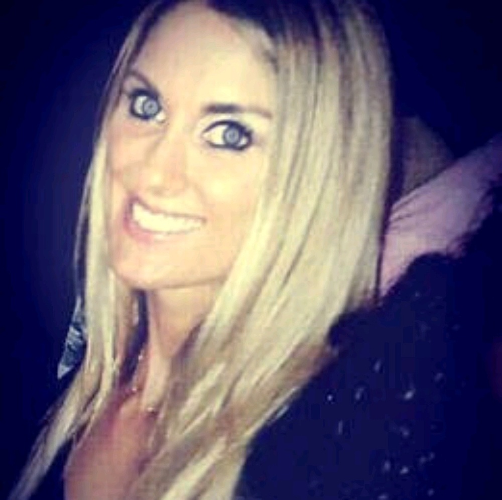 Meet your Posher, April